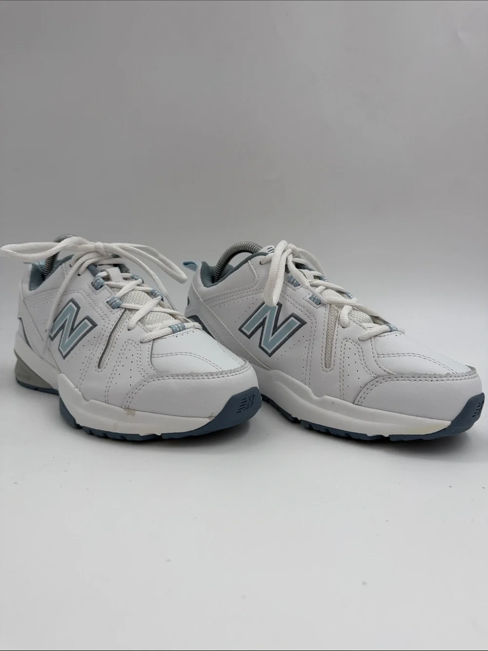 New Balance 608 V5 WX608WB5 White Casual Shoes Sneakers Women's 7.5 D  Mens 6.0D